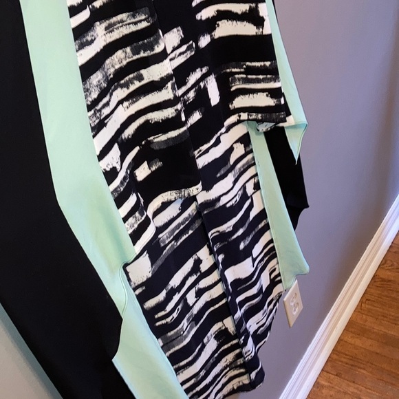 BCBGMaxAzria High Low Black and White Dress - Picture 5 of 11